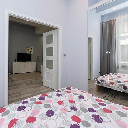 The Essence Of Lodz Apartment ภายนอก รูปภาพ