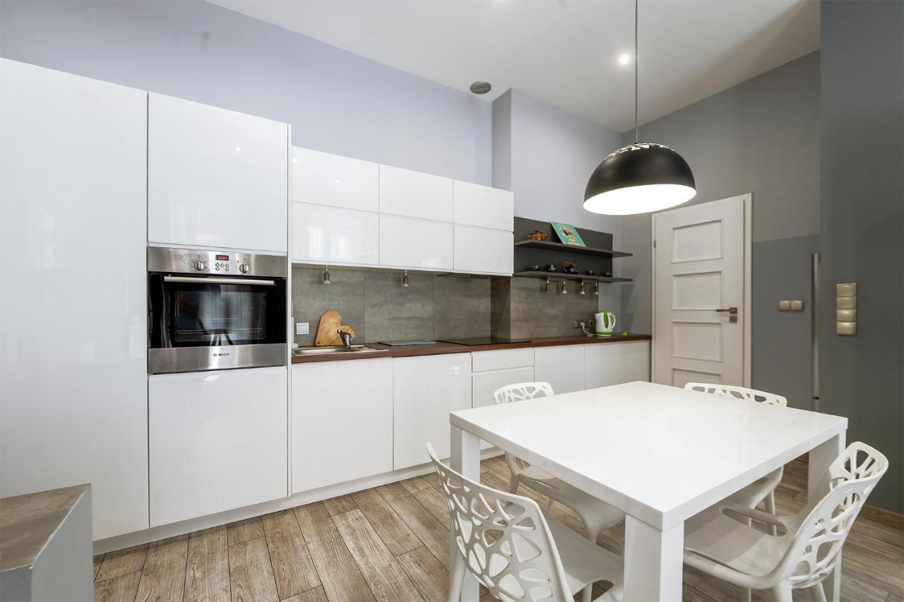 The Essence Of Lodz Apartment ภายนอก รูปภาพ