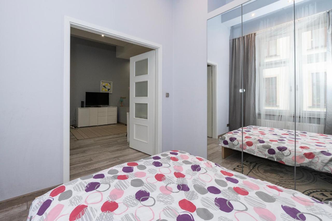 The Essence Of Lodz Apartment ภายนอก รูปภาพ