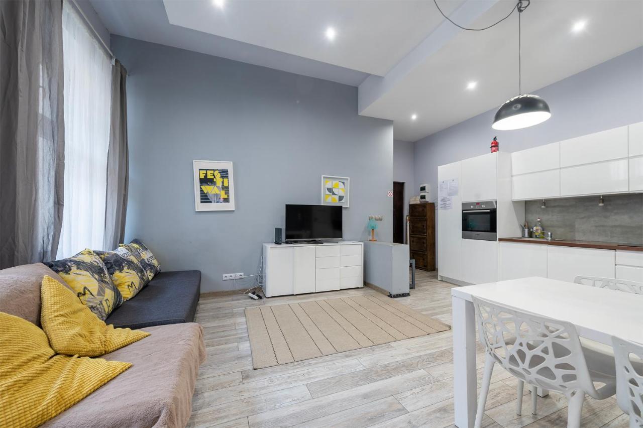 The Essence Of Lodz Apartment ภายนอก รูปภาพ
